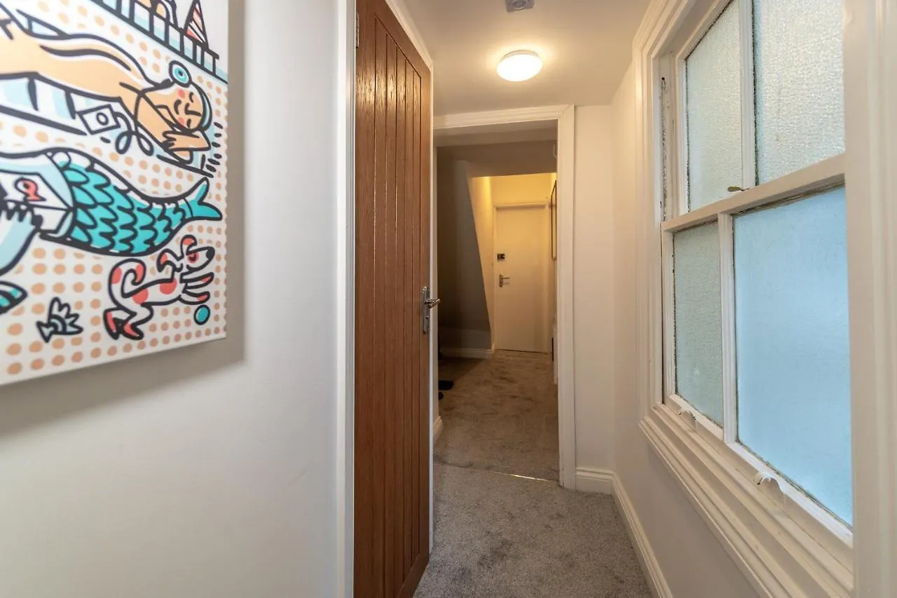Apartamento Beside The Seaside - By My Getaways Brighton 0*,  Reino Unido